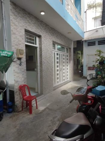 Bán nhà quận 7 dưới 3 tỷ, 3 tầng, mái đúc btct 6267164