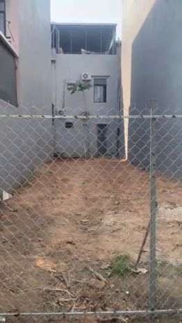 Cần cho thuê đất: lô 40, đường thanh lương, 21 hoà xuân, h. 6279199