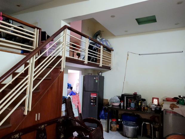 Bán căn hộ tầng trệt d101 chung cư đào duy từ 6279325