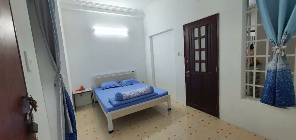 Chính chủ cho thuê phòng nhà lầu đúc phường 8, phú nhuận, 6305887