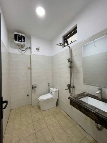 Chính chủ bán nhà vạn phúc 30m 5t, mặt tiền rộng, gần ô tô, 6321515