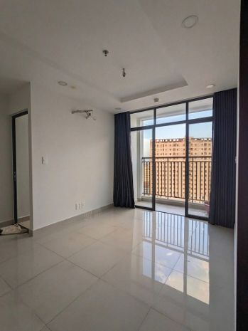 Chính chủ cho thuê căn hộ nội thất cơ bản tại phú đông 6340133