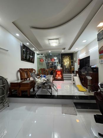 Bán nhà mặt tiền kinh doanh bến bình đông q8  qua cây cầu 6346795