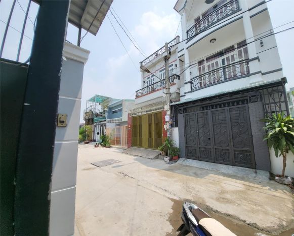 Thạnh xuân 43 - bán đất tặng nhà- khu vip - đường 7m thông- 6349381