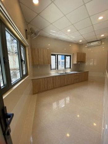Chính chủ cần cho thuê nhà ngay trung tâm quận 3 -  567c 6350837
