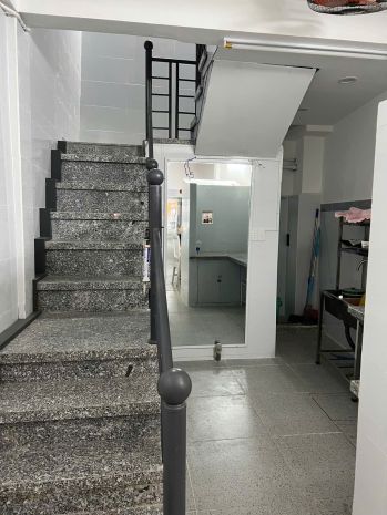 Chính chủ cho thuê nhà nguyên căn khu hàng xanh - xvnt - 6363487