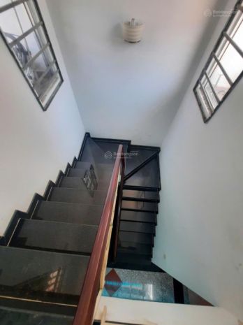 Bán nhà gần bx quận 8, giáp phú mỹ hưng, 100m2x5 tầng btct, 6366796