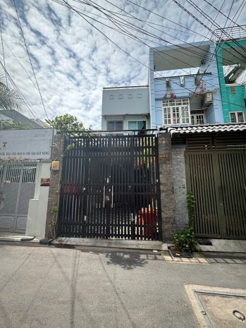Chính chủ cần bán nhà khu phân lô phường 14 tân bình, hồ 6370198
