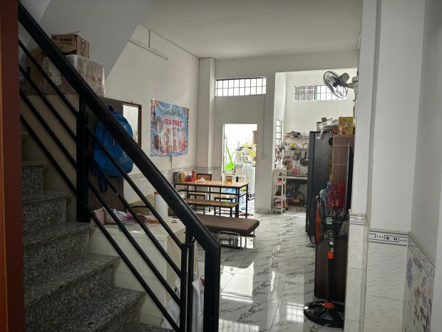 Chính chủ cần bán nhà khu phân lô phường 14 tân bình, hồ 6370200