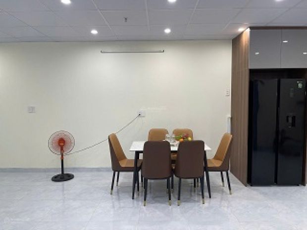 Cho thuê căn hộ chung cư tầng 2, full nội thất chỉ xách 6379728