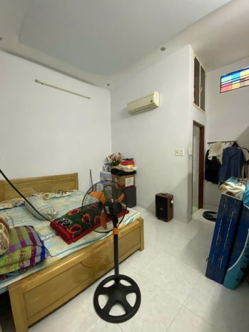 Bán nhà 2 tầng đẹp  kênh tân hóa, quận tân phú  giá chỉ 6402357
