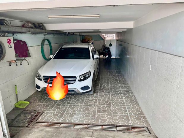 Cho thuê nhà mặt tiền 1 hầm 4 tầng lầu, ngay công viên 6405415