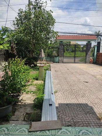 Cho thuê nhà nguyên căn rộng rãi, tiện nghi  mặt tiền 6408233