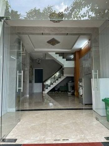 Chính chủ cho thuê phòng full nội thất cao cấp  ngay cổng 6422168