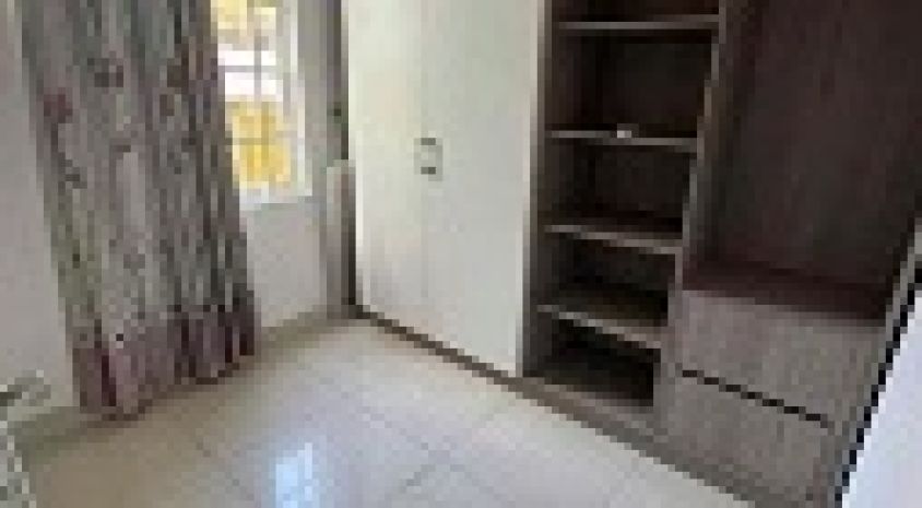 Chính chủ bán nhà 2 tầng đẹp, kiệt trưng nữ vương giá rẻ. 6424753