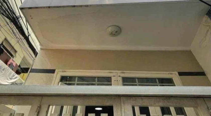 Chính chủ bán nhà 2 tầng đẹp, kiệt trưng nữ vương giá rẻ. 6424757