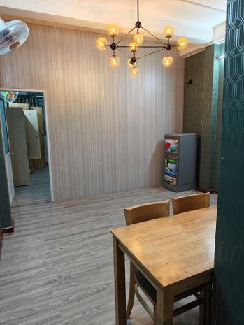 Cho thuê phòng trong nhà nguyên căn  trung tâm quận 5 6432388