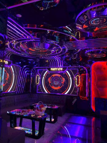Sang gấp quán karaoke full phòng vip  cityland nguyễn văn 6440393