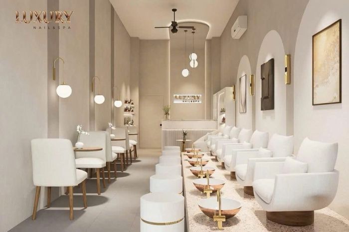 Cần sang gấp tiệm nail  spa - vị trí vàng đối diện nhà thờ 6451468