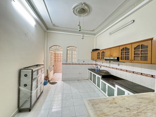 Hẻm xe hơi sát mt nguyễn thượng hiền  80m2  chỉ 8 tỷ 5 6462744