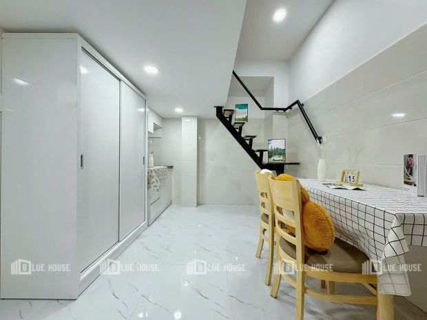 Bán căn hộ dịch vụ tân sơn nhì  dòng tiền ổn định 160 6466837