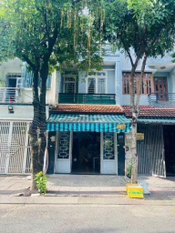 Cho thuê mặt bằng kinh doanh mặt tiền  đối diện trường 6471631