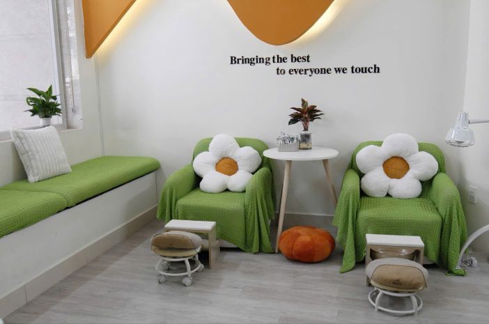 Sang tiệm mặt bằng đẹp  trung tâm gò vấp  đường phan văn 6474624