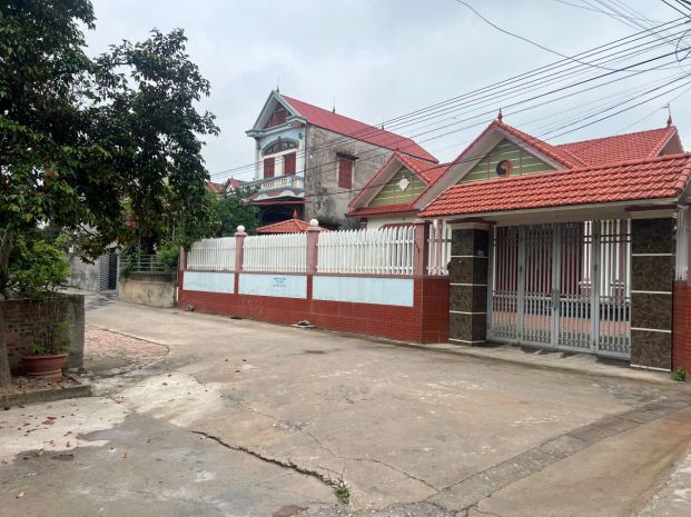 Chính chủ cần bán nhà mái thái đẹp  full thổ cư tại bắc 6490829
