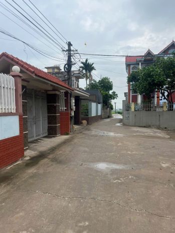 Chính chủ cần bán nhà mái thái đẹp  full thổ cư tại bắc 6490831