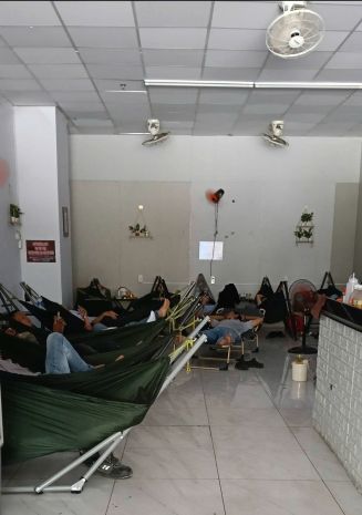 Chuyển hướng kinh doanh nên mình cần sang quán cafe 130 tr 6491313