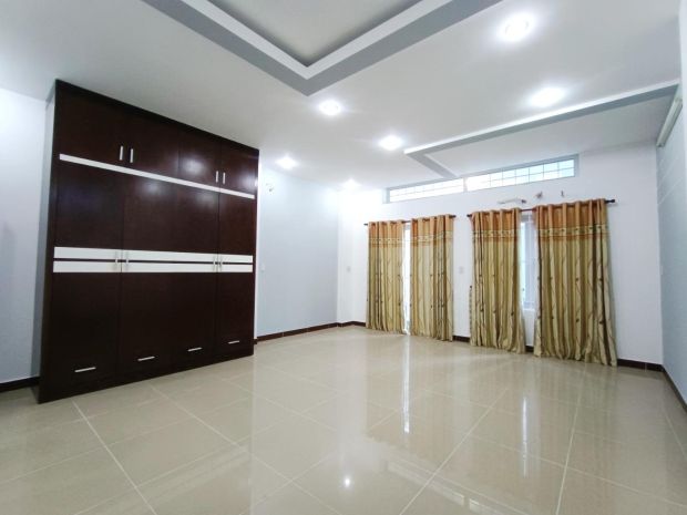 Bán nhà 5 tầng - lê văn sỹ, quận 3 - ngang khủng 5.2m - h 6514232