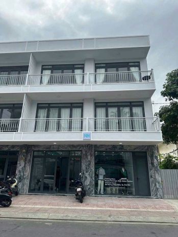 Cho thuê mặt bằng 2 tầng trống suốt mới toanh 6515296