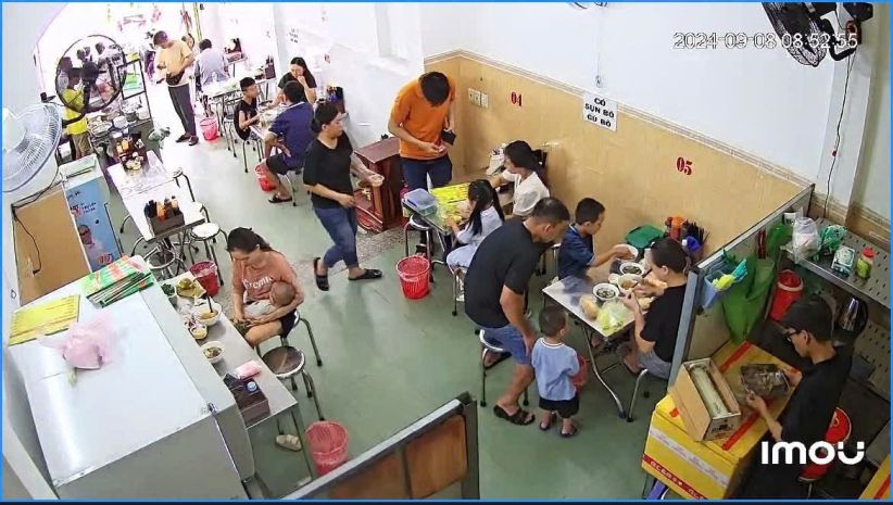 Cần sang nhượng quán hủ tiếu  mặt tiền phan văn hớn, q.12 6520934