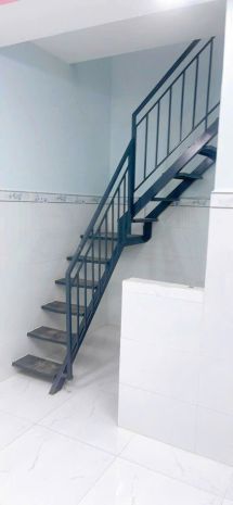 Bán nhà nhỏ giá tốt  hẻm phạm hùng, gần nhà hàng bình 6522718