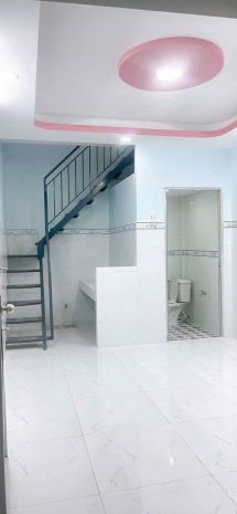 Bán nhà nhỏ giá tốt  hẻm phạm hùng, gần nhà hàng bình 6522719
