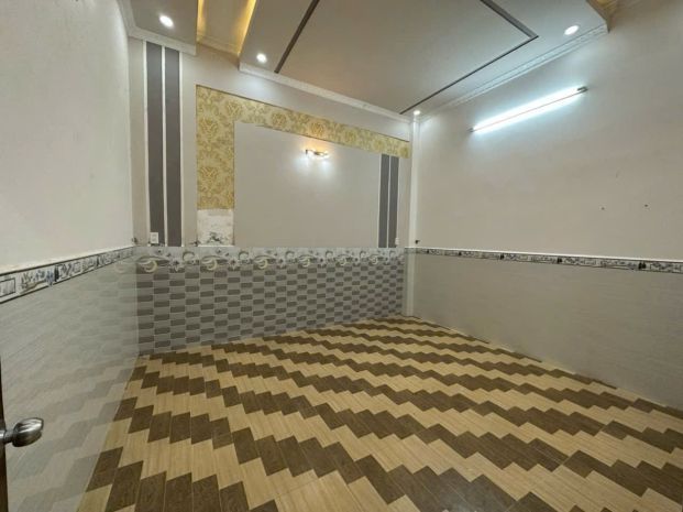 08. nhà 5,5 triệu 2 phòng ngủ gần trường đại học y dược cần 6530670