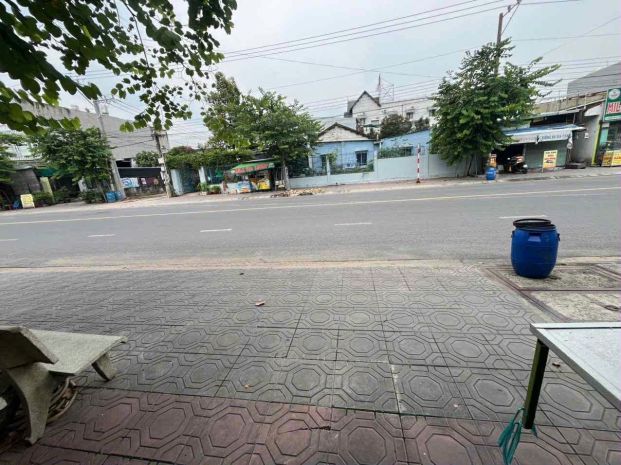 Cho thuê vỉa hè kinh doanh đồ ăn, cà phê cả ngày - mặt tiền 6533014