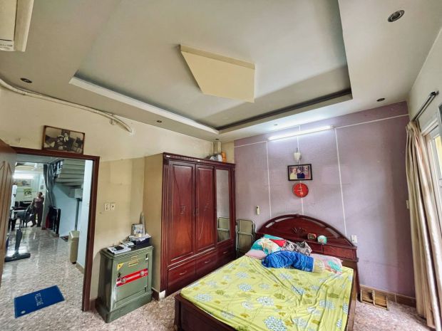 Mặt tiền chợ bà chiểu  120m2  4 tầng  chỉ 25 tỷ 6537051