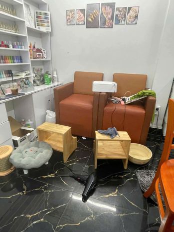 Cần sang lại tiệm nail gấp: mặt bằng đường lớn nguyễn sơn 6545076