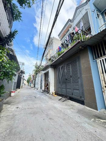 3.25 tỷ hẻm xe hơi nhà kiên cố ngay trung tâm hiệp bình chán 6589848