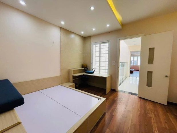Bán nhà hoàng văn thái, 95m x 5 tầng, ô tô tránh, kinh doanh 6590182