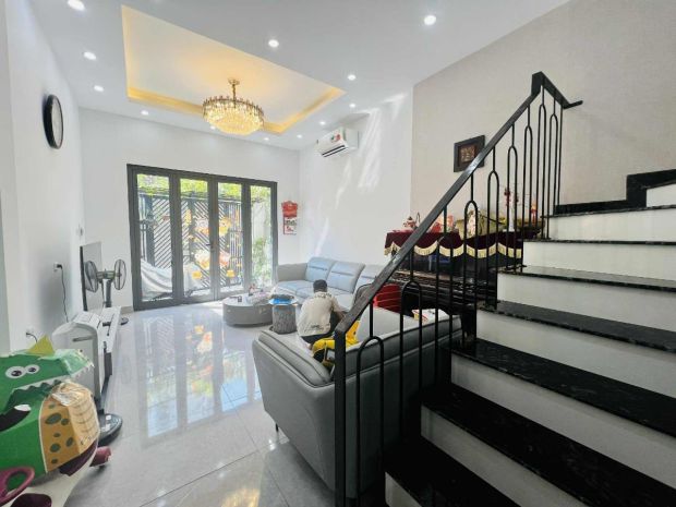 Bán nhà lạc long quân cầu giấy ô tô vào nhà  - nhà mới vị 6590416