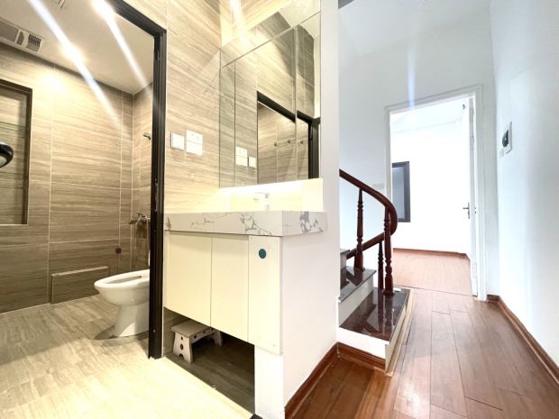 Phố thái hà,đất phân lô,ô tô ngủ trong nhà-dt43m2-4 tầng 6590427