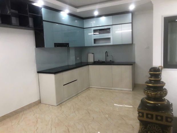 Bán nhà mặt phố bồ đề ,long biên 70m2,  5 tầng, có thang 6590476