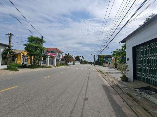 Bán đất tặng nhà cấp 4  mặt tiền tôn thất sơn, thủy 6590632