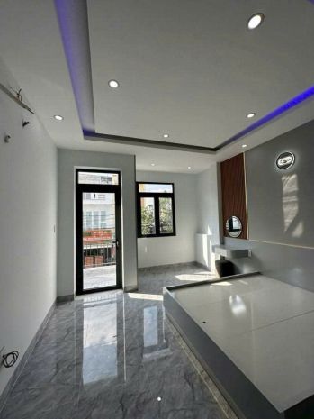 Nhà 5 tầng đẹp không tì vết, tân bình chỉ 8 tỷ 6590654
