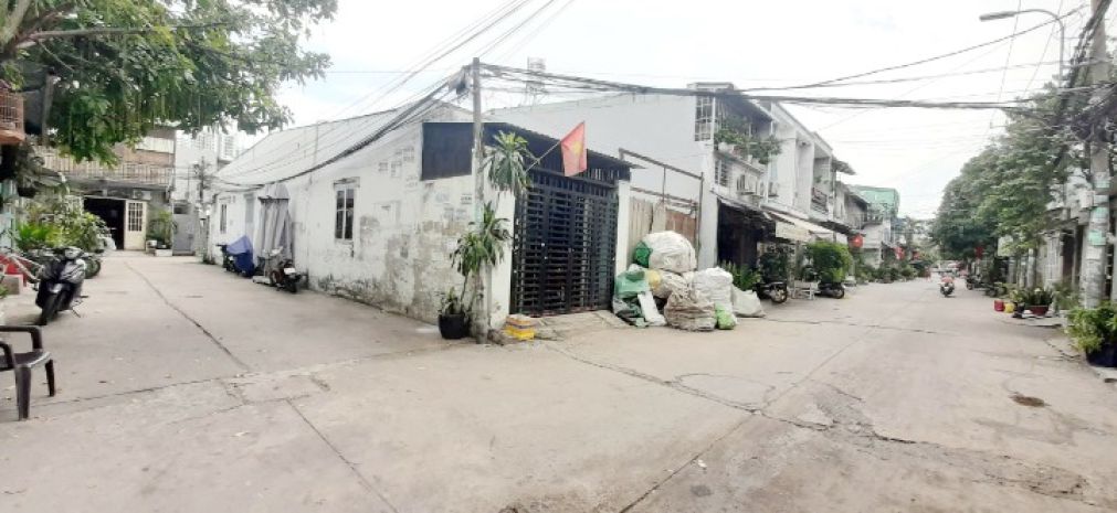 Nhà 2 tầng hẻm xe tải c3 phạm hùng bình hưng bình chánh. 6590722