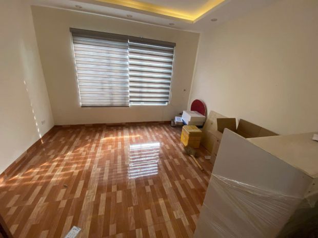 Bán gấp ccmn 6 tầng thang máy 55m giá 17 tỷ hoàng quốc việt 6590832