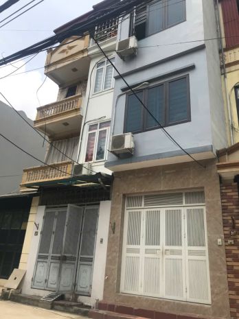 Trung tâm huyện thanh trì 40m2  6 tầng chỉ 5 tỷ 6590979