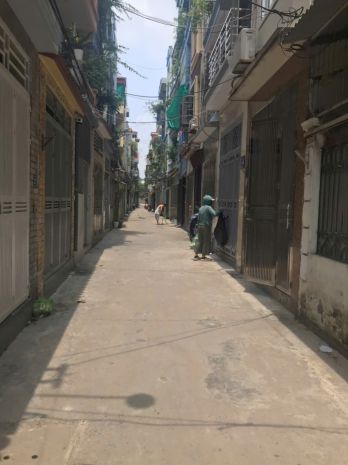 Trung tâm huyện thanh trì 40m2  6 tầng chỉ 5 tỷ 6590980